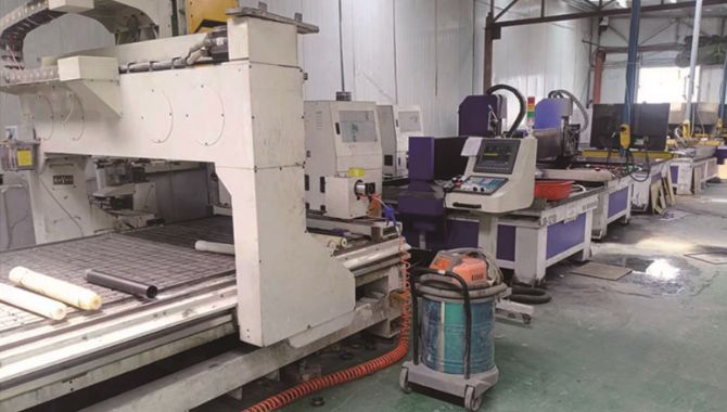CNC Machining Center
